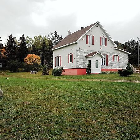 Chill Shack - Auberge Jeunesse Sainte Anne-des-Chênes Exterior foto